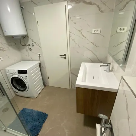 Апартаменты Peaceful 30 Meters From Sea *